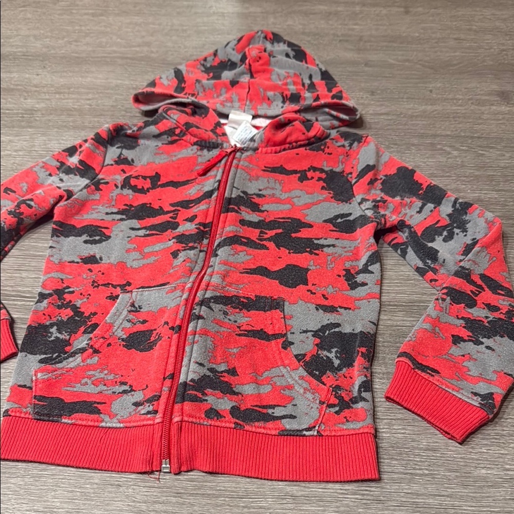 Red and Black Camouflage Zip-Up Hoodie